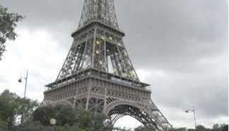 צרפת טור אייפל - טיולים וסיפורים