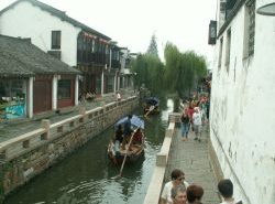 היום השתים עשר בטיול לסין - העיר סוג'ו והגעה לשנחאי